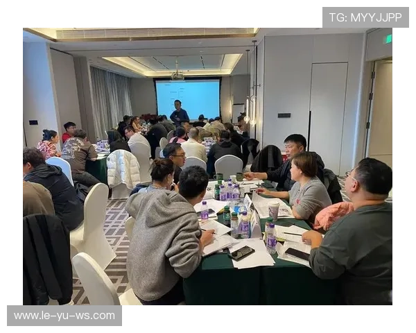 罗德里：现代后腰的完美模板？解析其持续进化与核心价值