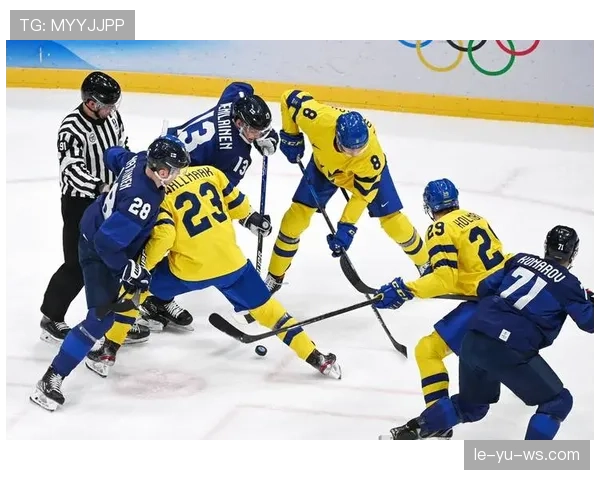 芬兰首次亮相欧锦赛,掀起冰球新风暴 芬兰首次亮相欧锦赛,掀起冰球新风暴
