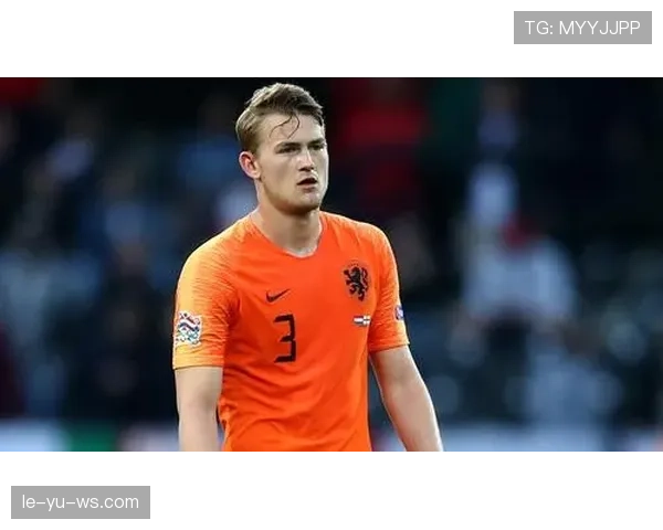 德里赫特关键表现助球队逆转取胜，赛季最佳防守球员之争白热化