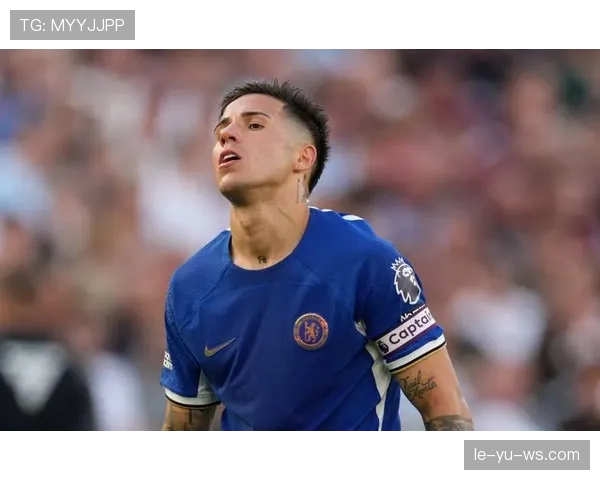 恩佐·马雷斯卡见证英超新星闪耀，未来前景引热议