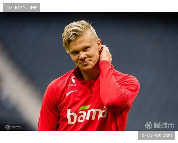 哈兰德斩获2023年环球足球奖，引领全球足坛新生代崛起浪潮