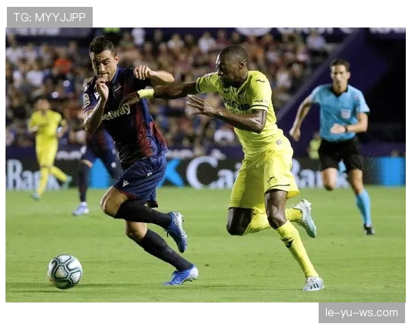 西甲中游混战加剧，状态回暖球队成焦点