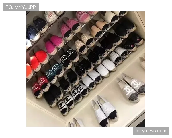 萨卡日常开销堪比小明星，鞋柜都快比衣橱夸张了吧？